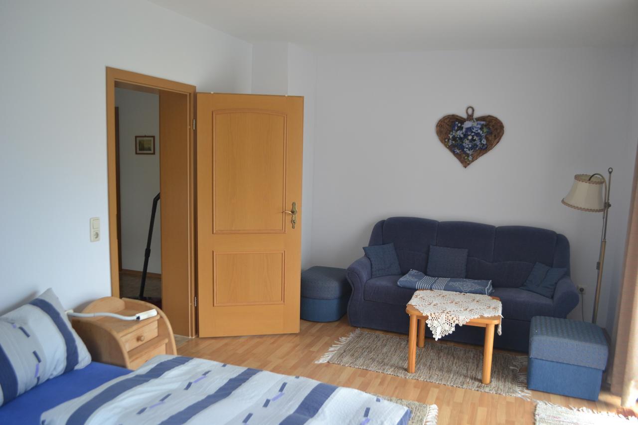 Haus Caecilia Apartment วาร์เมนชไตนาค ภายนอก รูปภาพ